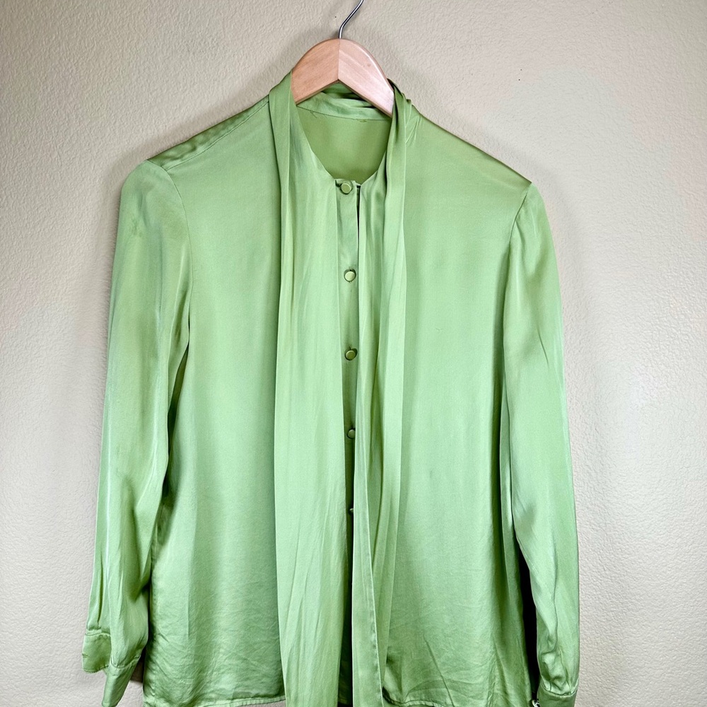 Gucci Silk Bow Blouse in Mint Green - Picture 7 of 11